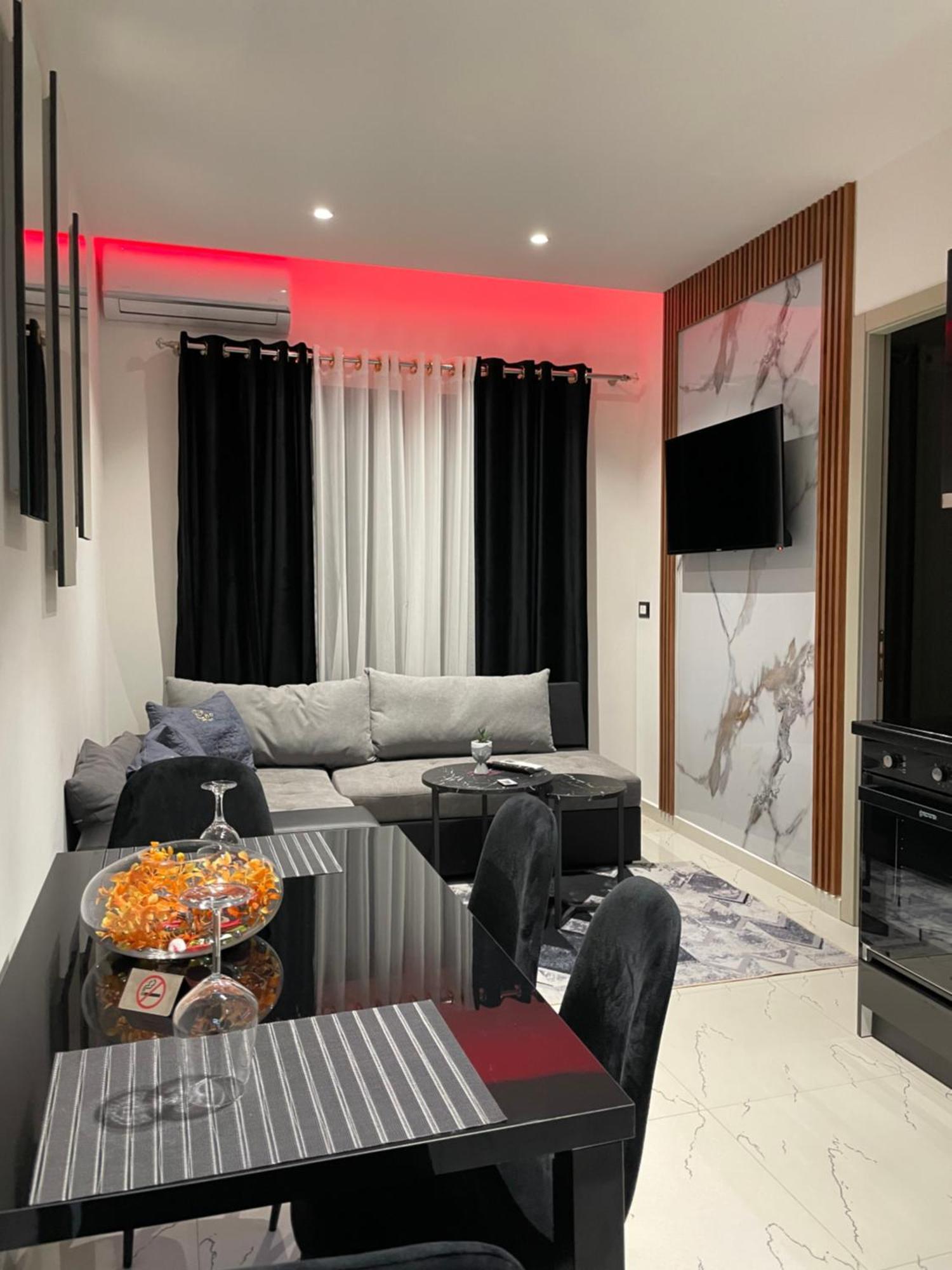 Sueno & Apartment Tirana