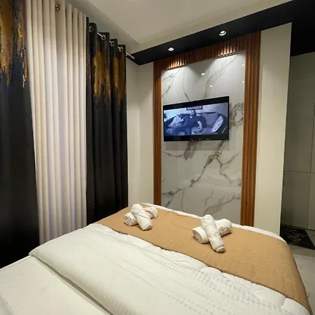 Sueno Apartments & Suites Tirana Exterior foto